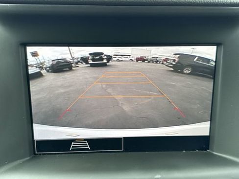 Certified 2023 GMC Terrain SLE w/ Driver Convenience Package FWD image 14