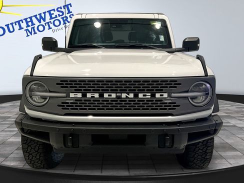 Used 2023 Ford Bronco 2-Door AWD/4WD image 2