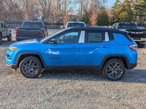 New 2026 Jeep Compass Limited w/ Sun, Sound & Navigation Group image 5