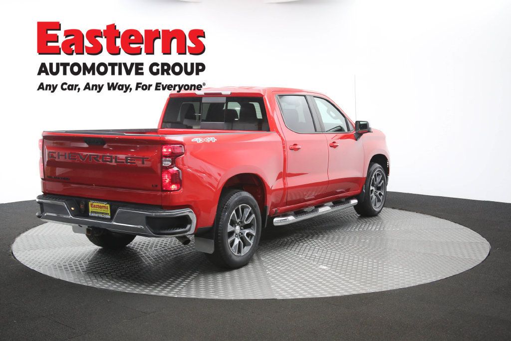 Used 2022 Chevrolet Silverado 1500 LT w/ Convenience Package II AWD/4WD image 42