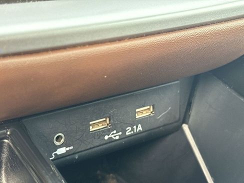 Used 2020 Subaru Outback Touring image 35