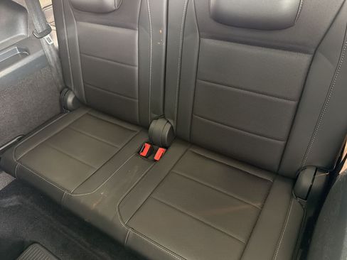 Used 2019 Volkswagen Tiguan SE w/ Panoramic Sunroof Package AWD/4WD image 21