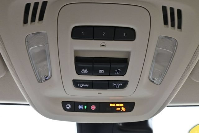 Used 2023 Buick Envision Avenir FWD image 44