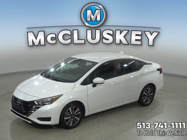 Used 2025 Nissan Versa SV FWD image 1