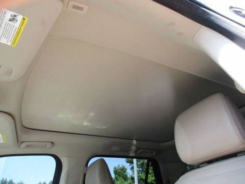 Used 2023 Ford Expedition Max Limited image 18