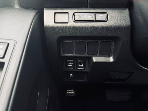 Used 2024 Nissan Frontier S image 27