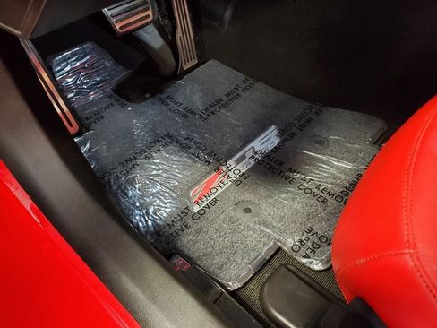 Used 2016 Chevrolet Corvette Z06 w/ 2LZ Preferred Equipment Group image 22