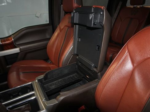 Used 2018 Ford F150 King Ranch w/ Equipment Group 601A Luxury AWD/4WD image 25
