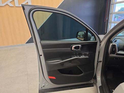 Certified 2024 Kia Sorento S w/ Panoramic Sunroof Package FWD image 16