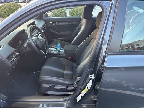 Used 2024 Honda Civic Sport image 11