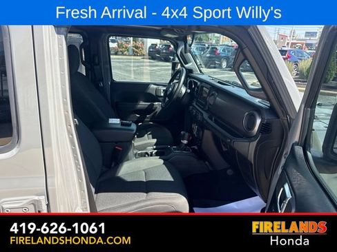 Used 2021 Jeep Wrangler Unlimited Sport AWD/4WD image 39
