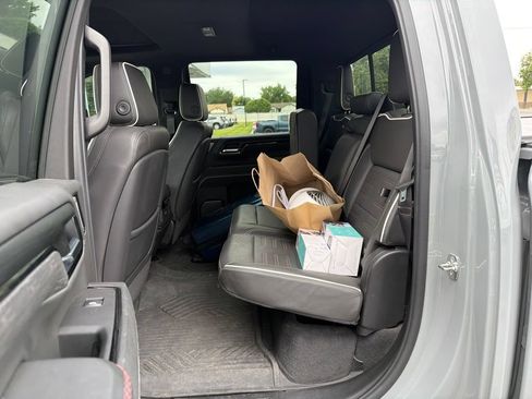 Used 2025 GMC Sierra 2500 AT4X w/ AT4X AEV Edition AWD/4WD image 13
