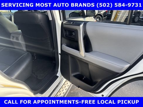 Used 2013 Toyota 4Runner SR5 image 12