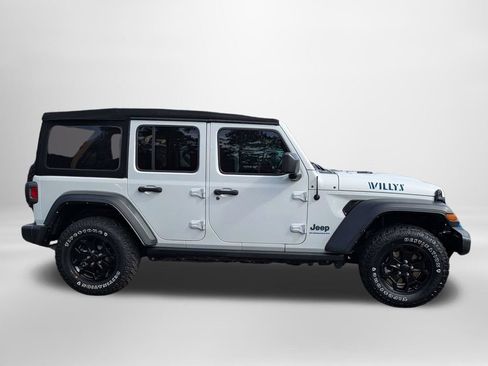 Used 2023 Jeep Wrangler Unlimited AWD/4WD image 3