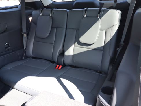 New 2026 Ford Explorer Active w/ Active Comfort Package image 11