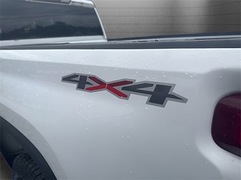 Used 2020 Chevrolet Silverado 2500 LT w/ Fleet Comfort Package image 25