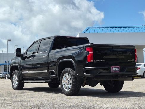 Used 2024 Chevrolet Silverado 3500 High Country w/ Technology Package AWD/4WD image 8