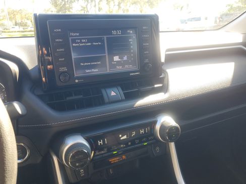 Used 2022 Toyota RAV4 XLE image 24