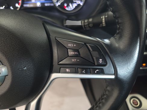 Used 2022 Nissan Sentra SV FWD image 14