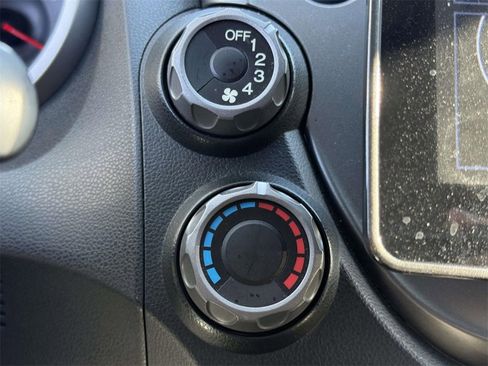 Used 2010 Honda Fit Sport image 20