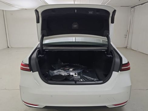 New 2026 BMW 530i xDrive image 29