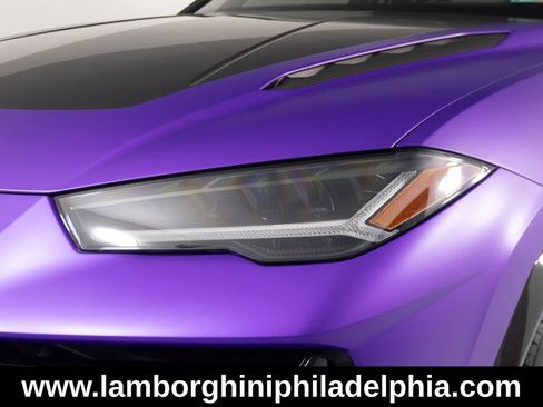 Used 2024 Lamborghini Urus Performante AWD/4WD image 44