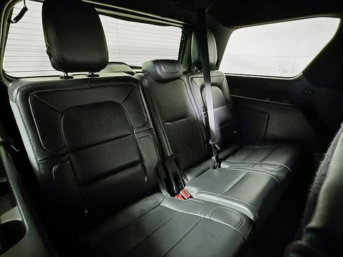 Used 2024 Lincoln Navigator Premiere image 29