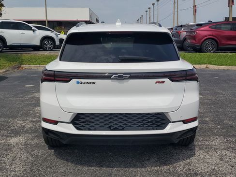 Used 2024 Chevrolet Equinox EV RS FWD image 6