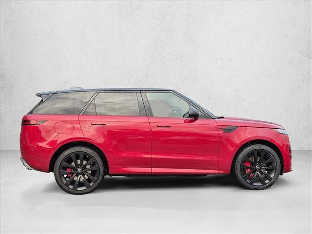 Used 2025 Land Rover Range Rover Sport Dynamic SE AWD/4WD image 4