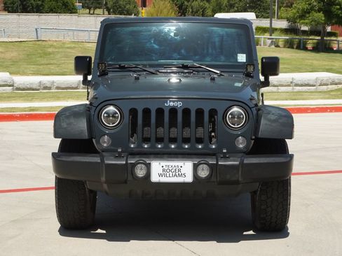 Used 2017 Jeep Wrangler Sport w/ Quick Order Package 24S AWD/4WD image 8