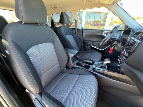 Used 2024 Kia Soul LX w/ Option Group 015 image 21