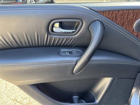 Used 2020 Nissan Armada SL w/ Premium Package image 21