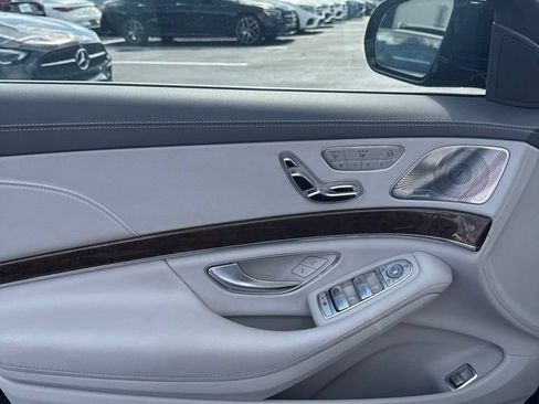 Used 2015 Mercedes-Benz S 550 4MATIC Sedan image 10