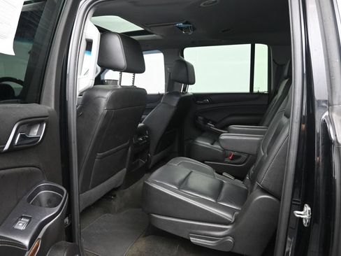 Used 2018 Chevrolet Suburban LT AWD/4WD image 24