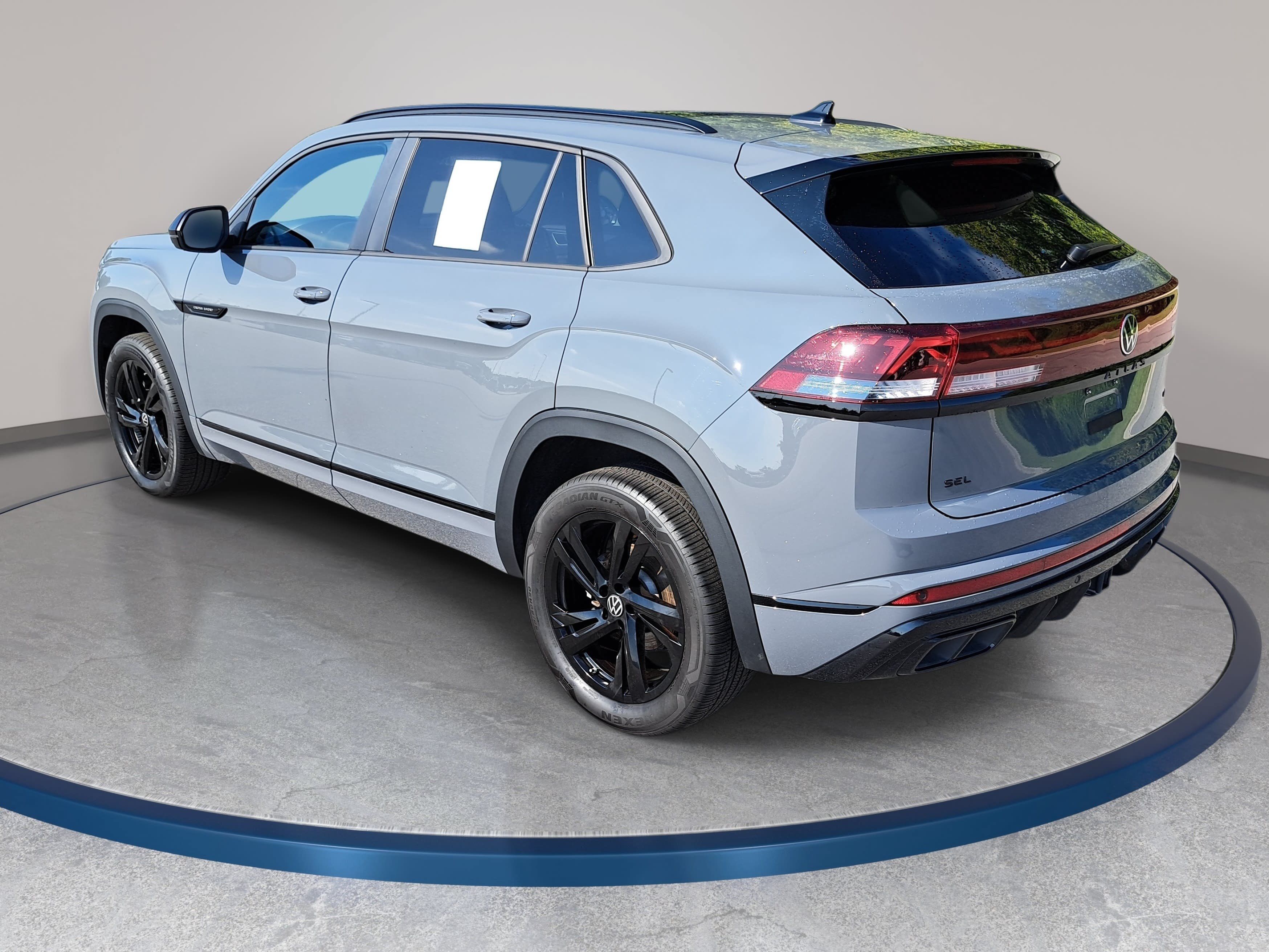 Used 2026 Volkswagen Atlas Cross Sport SEL R-Line AWD/4WD image 7