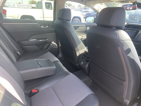 Used 2019 Honda Clarity image 18