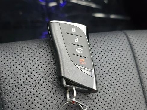 Used 2025 Lexus RX 500h F Sport w/ Convenience Package AWD/4WD image 34