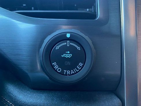 New 2025 Ford F150 Lightning Lariat image 26