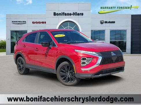 Used 2024 Mitsubishi Eclipse Cross LE AWD/4WD image 1