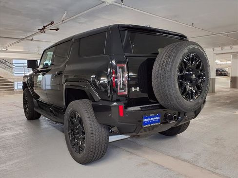 Used 2026 GMC Hummer EV SUV image 10