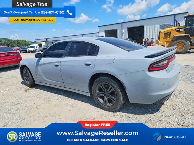 Used 2022 Dodge Charger SXT w/ Leather Interior Group RWD image 3
