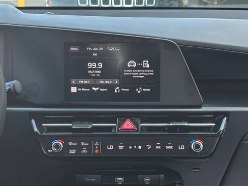 Used 2026 Kia Niro LX FWD image 17