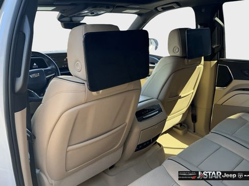 Used 2024 Cadillac Escalade Premium Luxury w/ LPO, Floor Liner Package AWD/4WD image 21