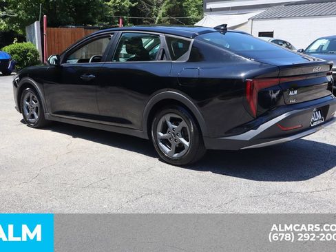 Used 2025 Kia K4 FWD image 9