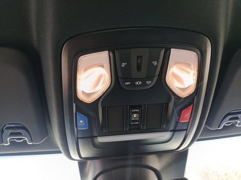 New 2026 RAM 3500 4x4 Crew Cab DRW image 33