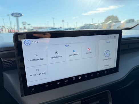 New 2025 Ford Maverick XLT w/ XLT Luxury Package image 24