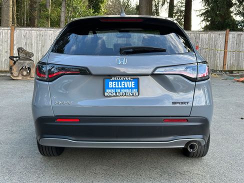 Used 2024 Honda HR-V Sport image 6