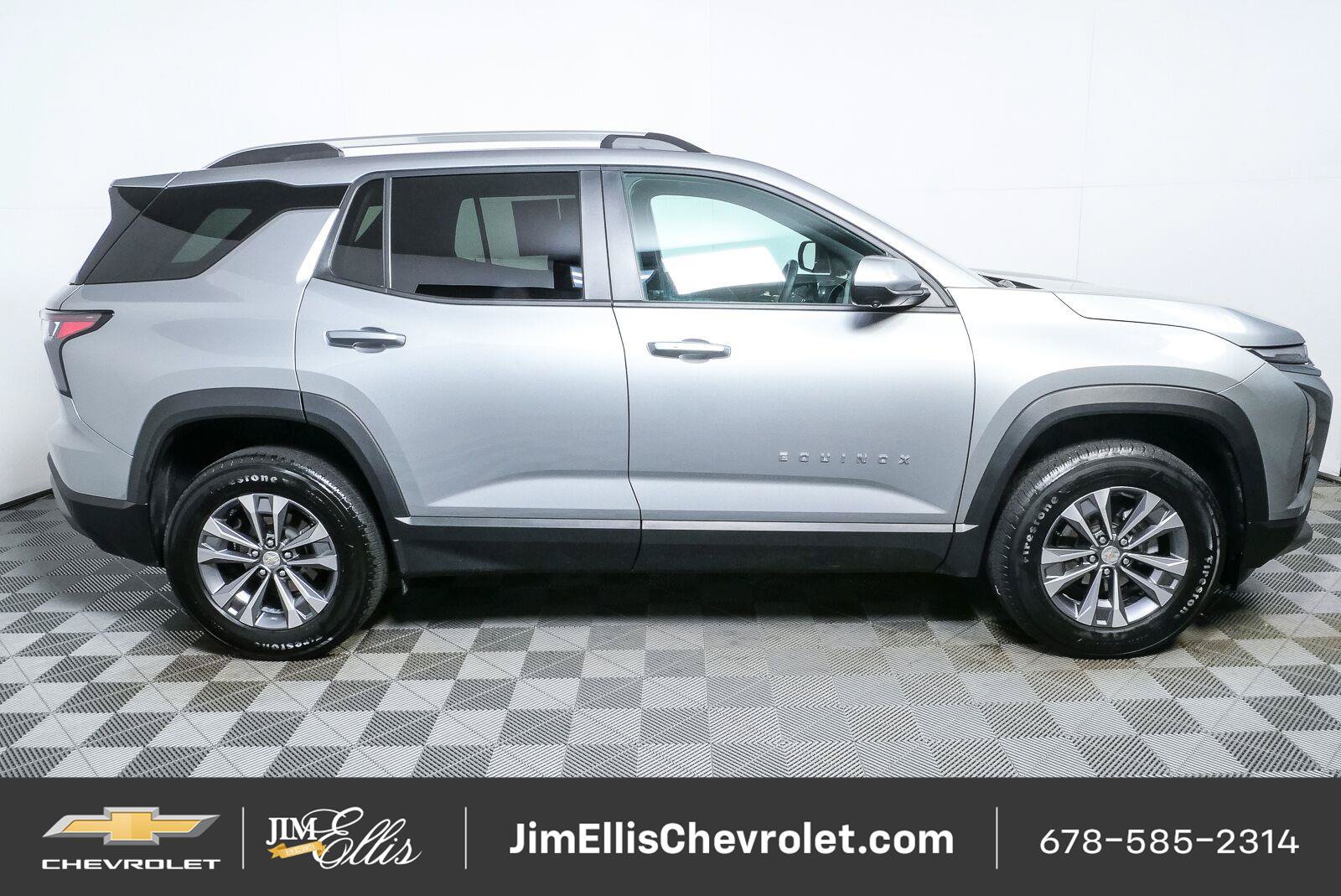 Certified 2025 Chevrolet Equinox LT w/ Convenience Package II FWD image 2
