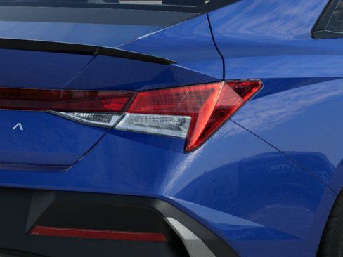 New 2026 Hyundai Elantra Sport FWD image 10