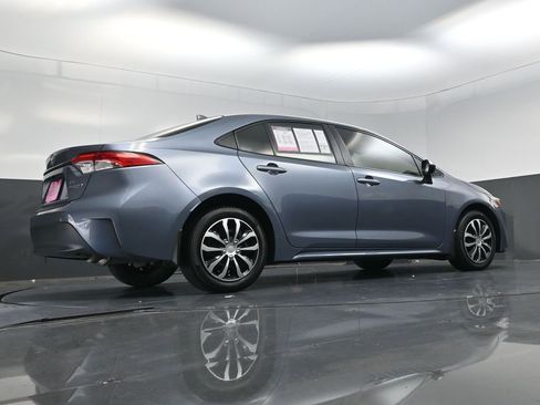 Used 2024 Toyota Corolla LE image 19